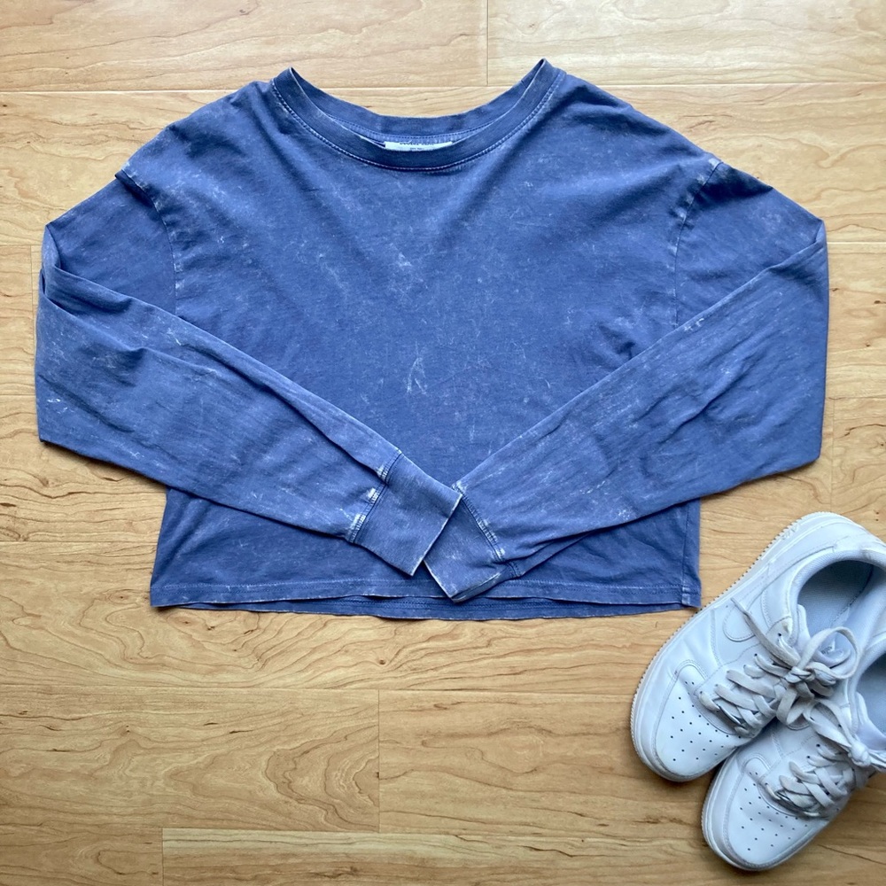 Long sleeve crop T-shirt